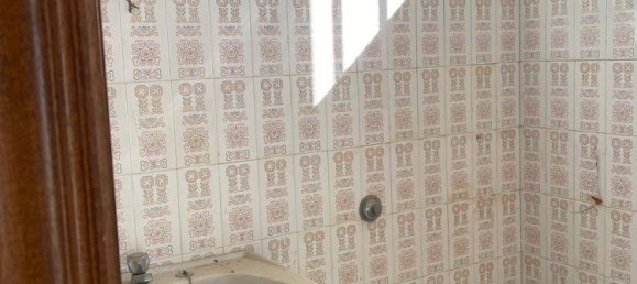 62m² Commercial property in Vasto, Italy No. 263910 11