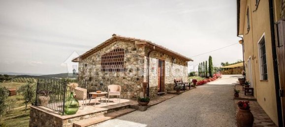 8 bedrooms House in Chianni, Italy No. 58428 5