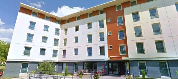 Estudio en Orleans, France No. 88429 2