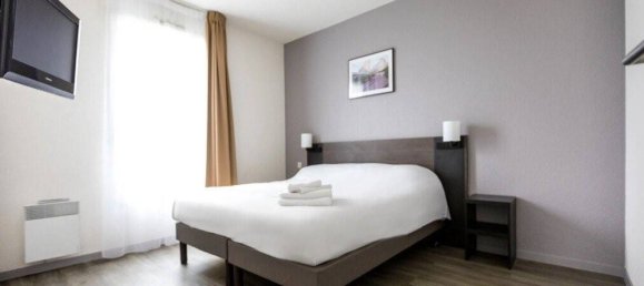 Estudio en Orleans, France No. 88429 4