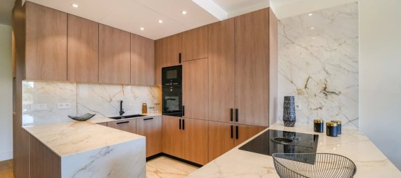 3 bedrooms Apartment in Cannes, France No. 74 4