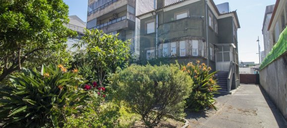 Дом с 6 спальнями в Порту, Португалия № 146050 38