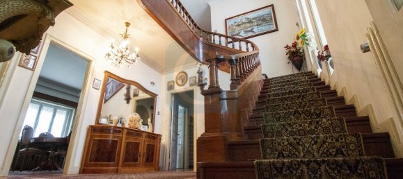 Дом с 6 спальнями в Порту, Португалия № 146050 2