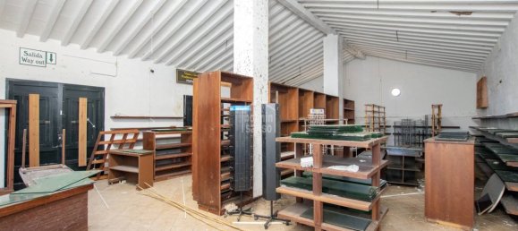 1280m² Commercial property in Es Mercadal, Spain No. 5221 16