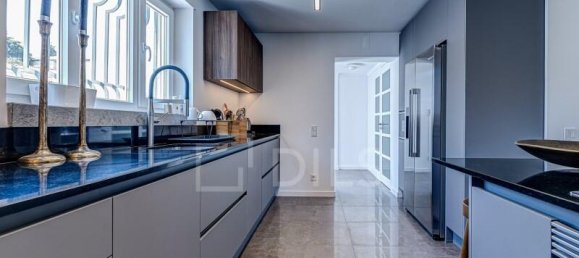 5 bedrooms Villa in Oeiras, Portugal No. 159871 10