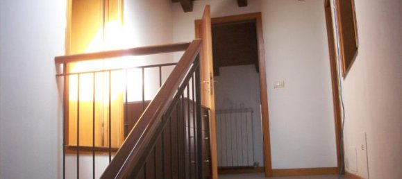 5 rooms Building in Ziano Piacentino, Italy No. 253375 4
