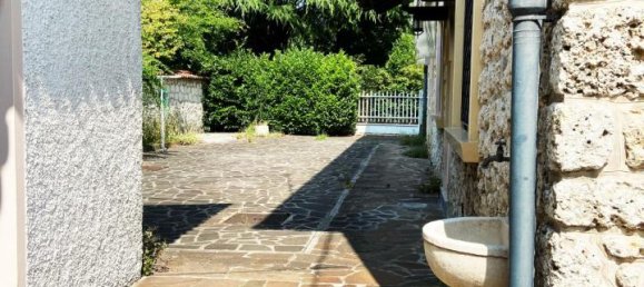 Вилла с 7 комнатами в Корнуда, Италия № 129310 4