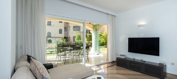Apartamento de 3 dormitorios en Marbella, Spain No. 78795 18