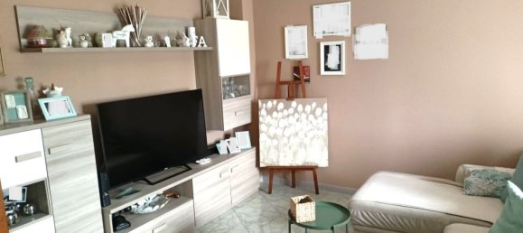 3-salle Appartement à Bari, Italy No. 33862 17