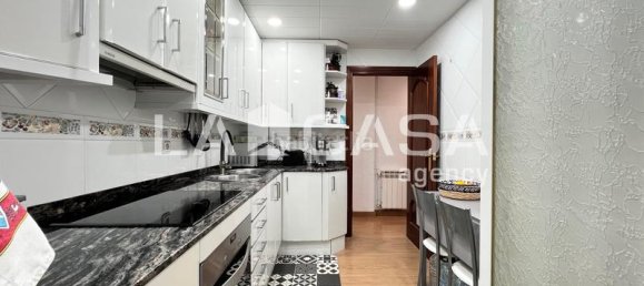 3 Schlafzimmer Wohnung in Badalona, Spain, Nr. 143274 7