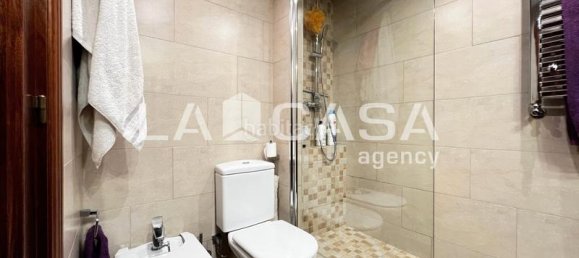 3 Schlafzimmer Wohnung in Badalona, Spain, Nr. 143274 21