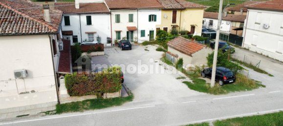 2 Schlafzimmer Haus in Imola, Italy, Nr. 327484 3