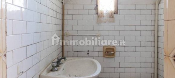 2 Schlafzimmer Haus in Imola, Italy, Nr. 327484 15