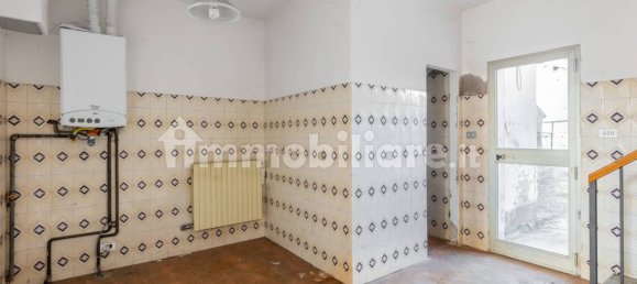 2 Schlafzimmer Haus in Imola, Italy, Nr. 327484 12