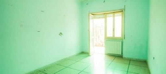 Квартира с 4 комнатами в Рим, Италия № 28219 7