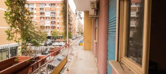 Квартира с 4 комнатами в Рим, Италия № 28219 15