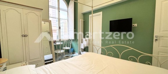 7 rooms Apartment in Naples, Italy No. 144021 22