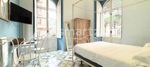 7 rooms Apartment in Naples, Italy No. 144021 17