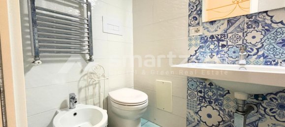 7 rooms Apartment in Naples, Italy No. 144021 45