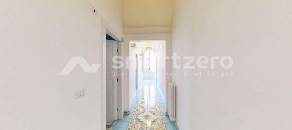 7 rooms Apartment in Naples, Italy No. 144021 40