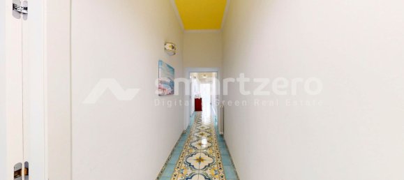 7 rooms Apartment in Naples, Italy No. 144021 39