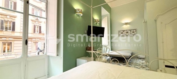 7 rooms Apartment in Naples, Italy No. 144021 32