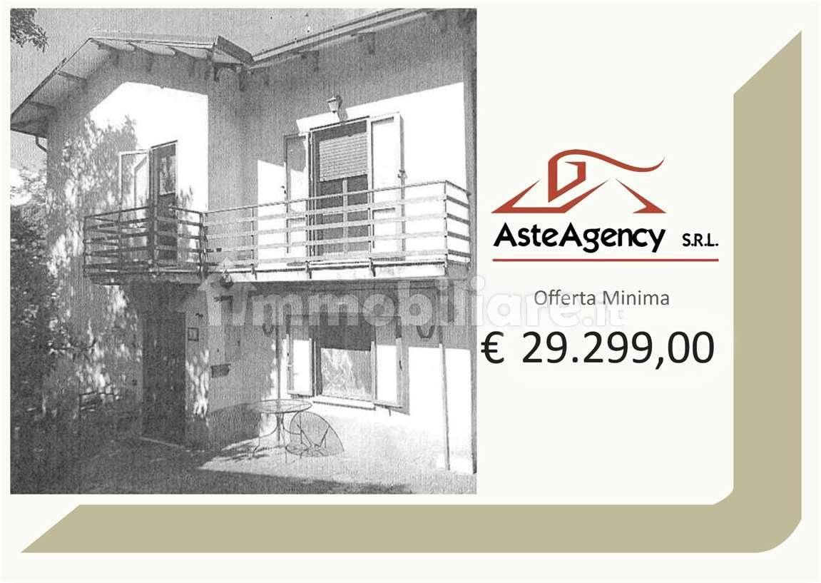 3 bedrooms House in Sassoferrato, Italy No. 265847