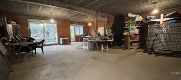 5 bedrooms House in Bouzonville, France No. 161082 11