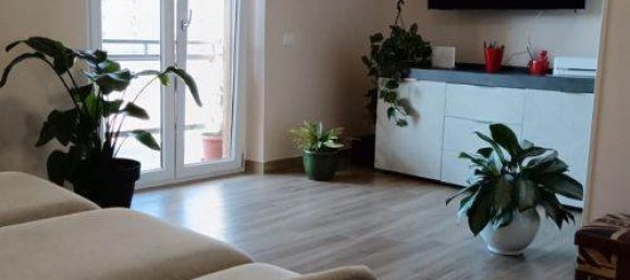5 rooms Apartment in Follonica, Italy No. 70970 3