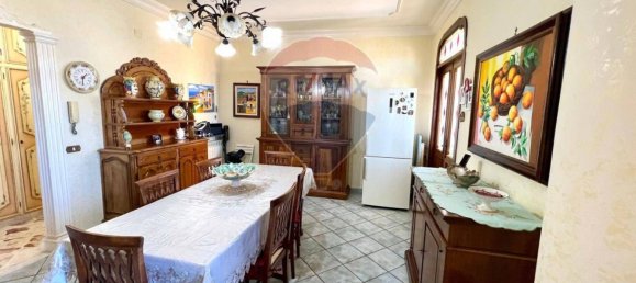 2 bedrooms Apartment in Palermo, Italy No. 104891 8