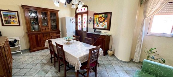 2 bedrooms Apartment in Palermo, Italy No. 104891 5