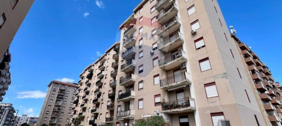 2 bedrooms Apartment in Palermo, Italy No. 104891 22