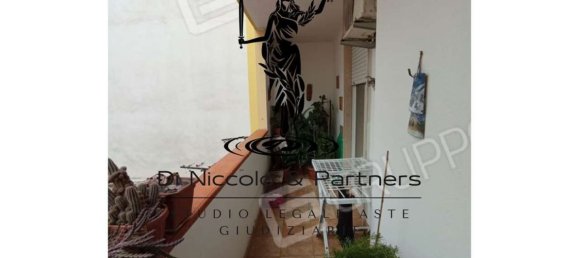 4 bedrooms Apartment in Andria, Italy No. 325171 7