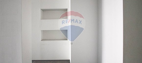 215m² Commercial property in Ragusa, Italy No. 138503 4