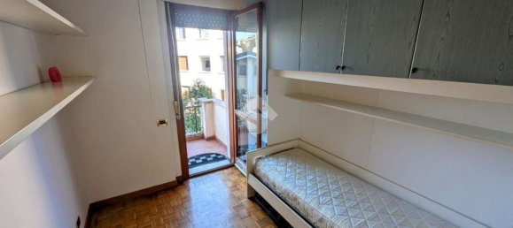 3 rooms Apartment in Conegliano, Italy No. 59061 16