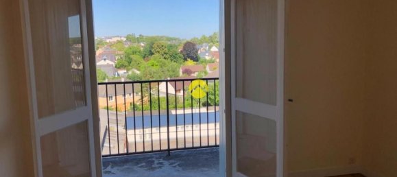 Apartamento de 2 dormitorios en Bourges, France No. 282067 6