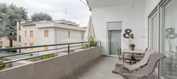 Penthouse de 4 divisões em Saronno, Italy N.º 257465 6