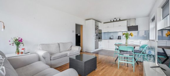 2 bedrooms Apartment in London, United Kingdom No. 9647 3