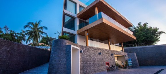 3 bedrooms Condo in Patong, Thailand No. 5996 10