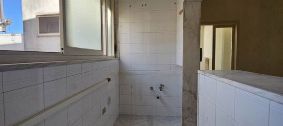 6 غرف نوم شقة في Mesagne, Italy رقم 337113 13