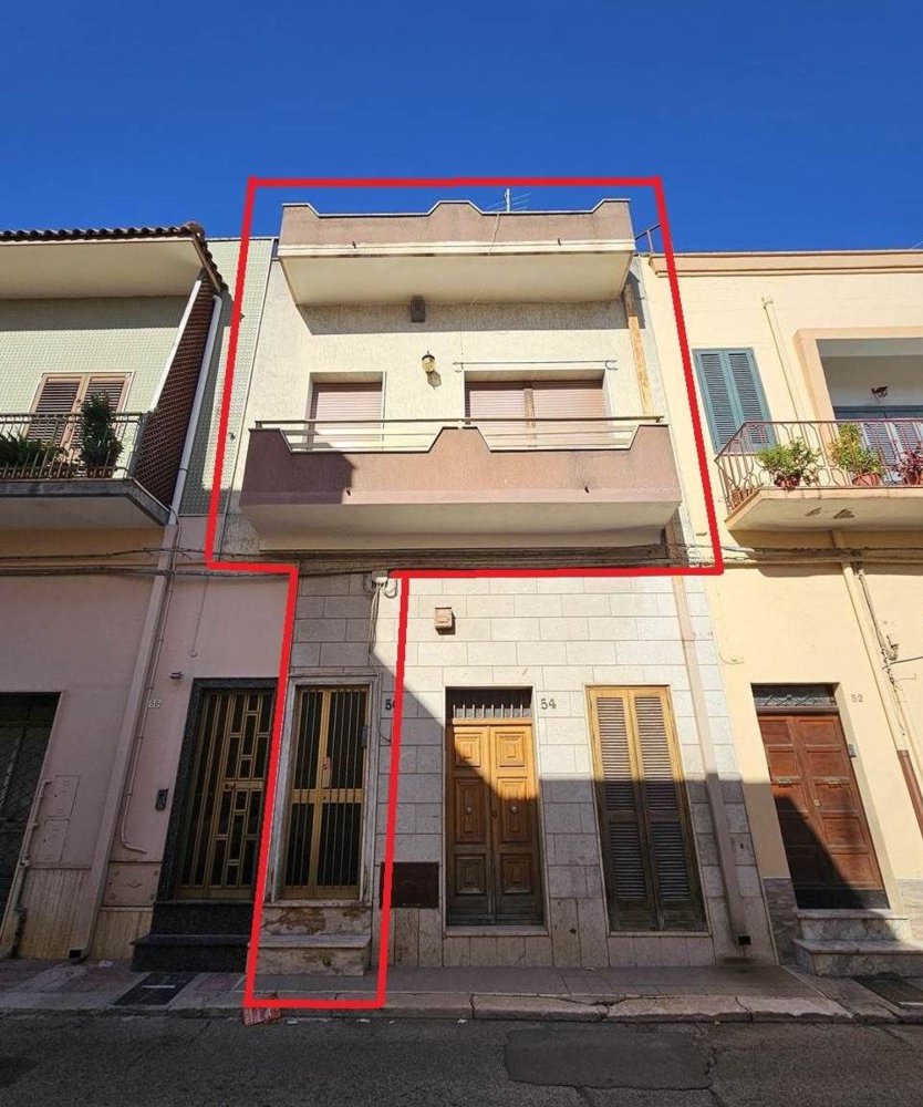 6 غرف نوم شقة في Mesagne, Italy رقم 337113