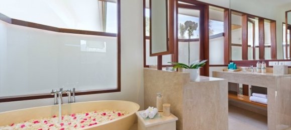 4 Schlafzimmer Villa in South Kuta, Indonesia, Nr. 2938 15