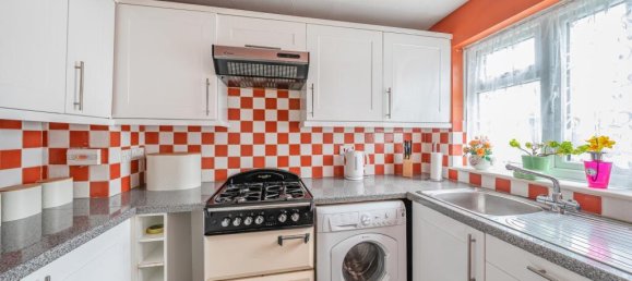 Casa de 2 dormitorios en Enfield, United Kingdom No. 13501 6