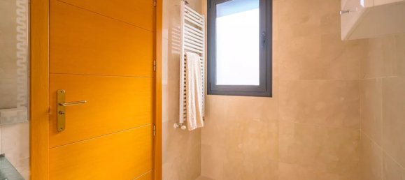 2 bedrooms Apartment in Madrid, Spain No. 143427 14