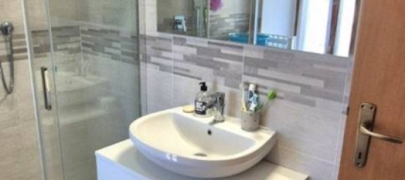 Квартира с 1 спальней в Калольциокорте, Италия № 318237 21