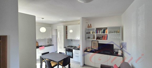 Квартира с 1 спальней в Калольциокорте, Италия № 318237 5