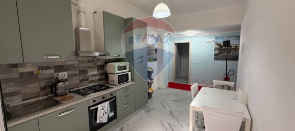 3 bedrooms Apartment in Rome, Italy No. 315149 4