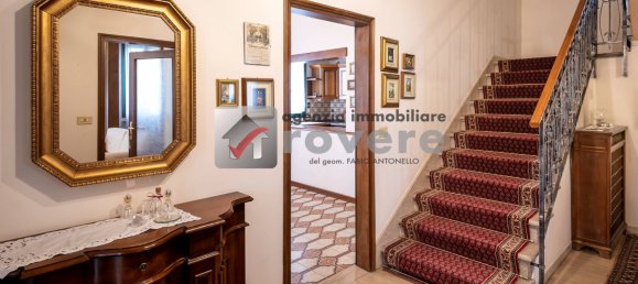 Villa T4 em Maserada sul Piave, Italy N.º 197379 7