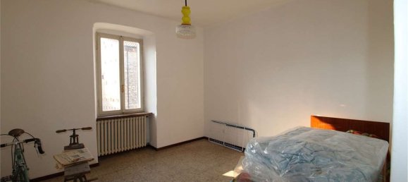 6 rooms Apartment in Illasi, Italy No. 128429 17