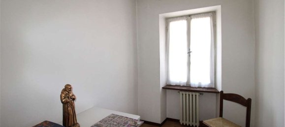 6 rooms Apartment in Illasi, Italy No. 128429 18
